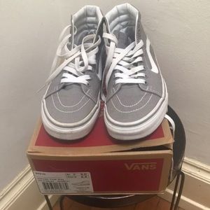 Frost Grey high top vans